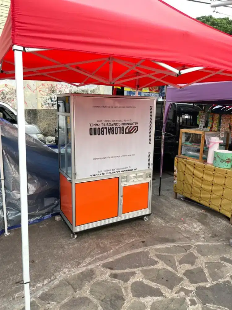 Booth-Etalase UMKM