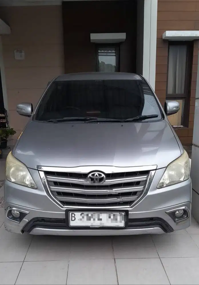 Toyota Innova G Luxury 2015