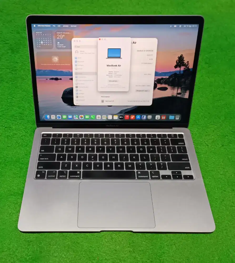 Apple MacBook Air M1 2020 M1 8/256 GB Grey Murah
