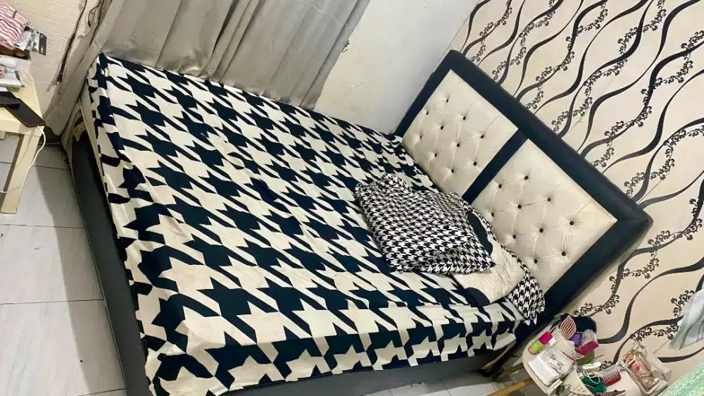 Jual Spring Bed + Dipan Second