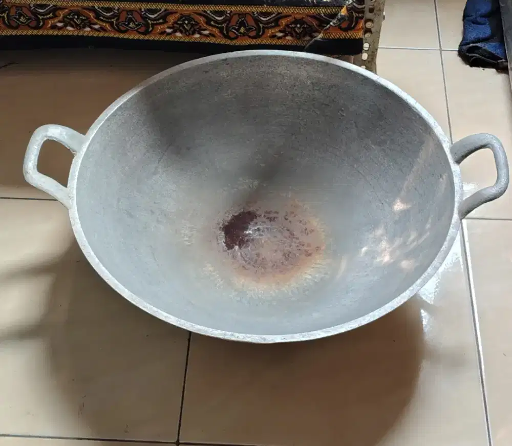 Wajan Cekung Tebal ukuran 52