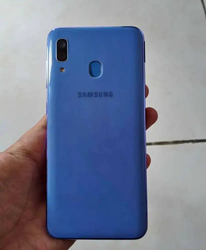 Samsung A30 ram 4/64 hp+casan ex ema2