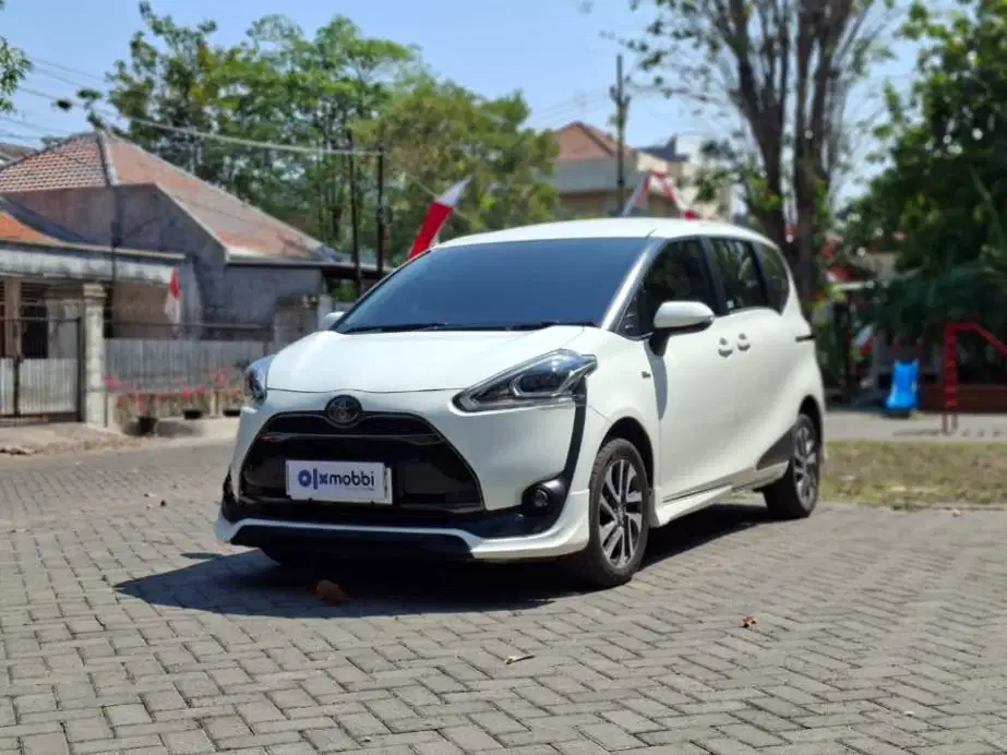 TOYOTA SIENTA MURAH SURABAYA