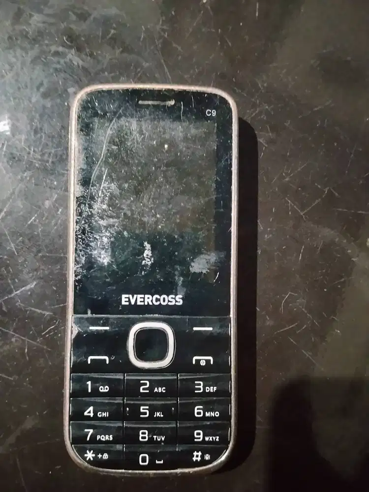 Evercoss C9 HP Jadul – Baterai Baru – 60 Ribu   Dijual Evercoss C9