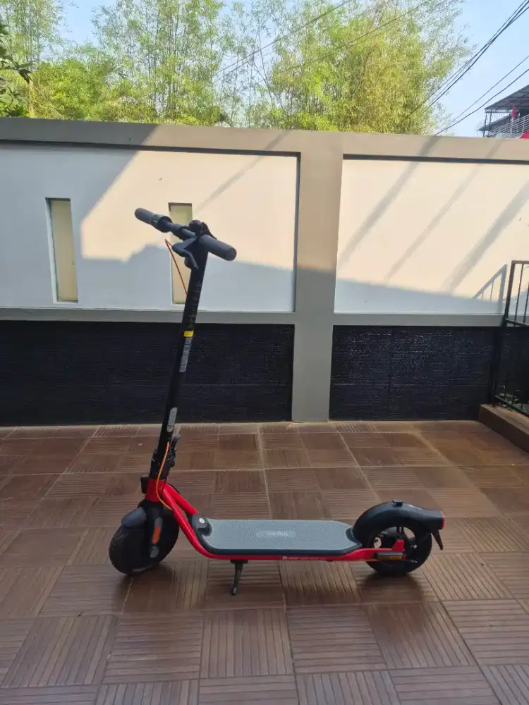SEGWAY NINEBOT D28 BEKAS (SCOOTER)