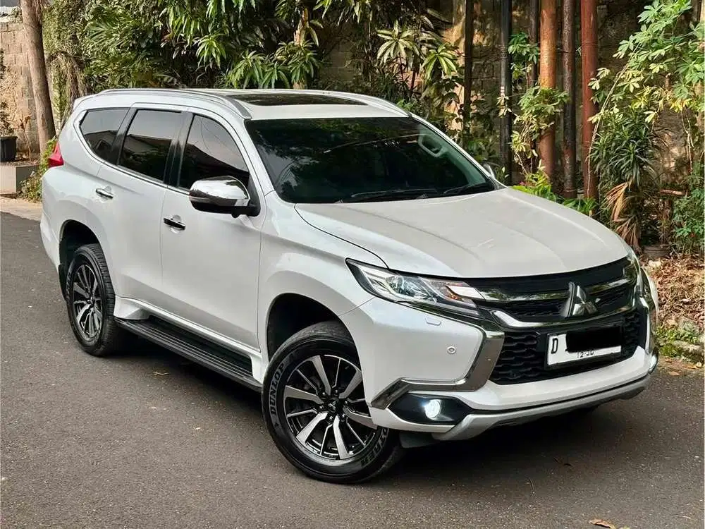 (lowkm) Mitsubishi Pajero Sport Dakar 2019 white mulus km rendah