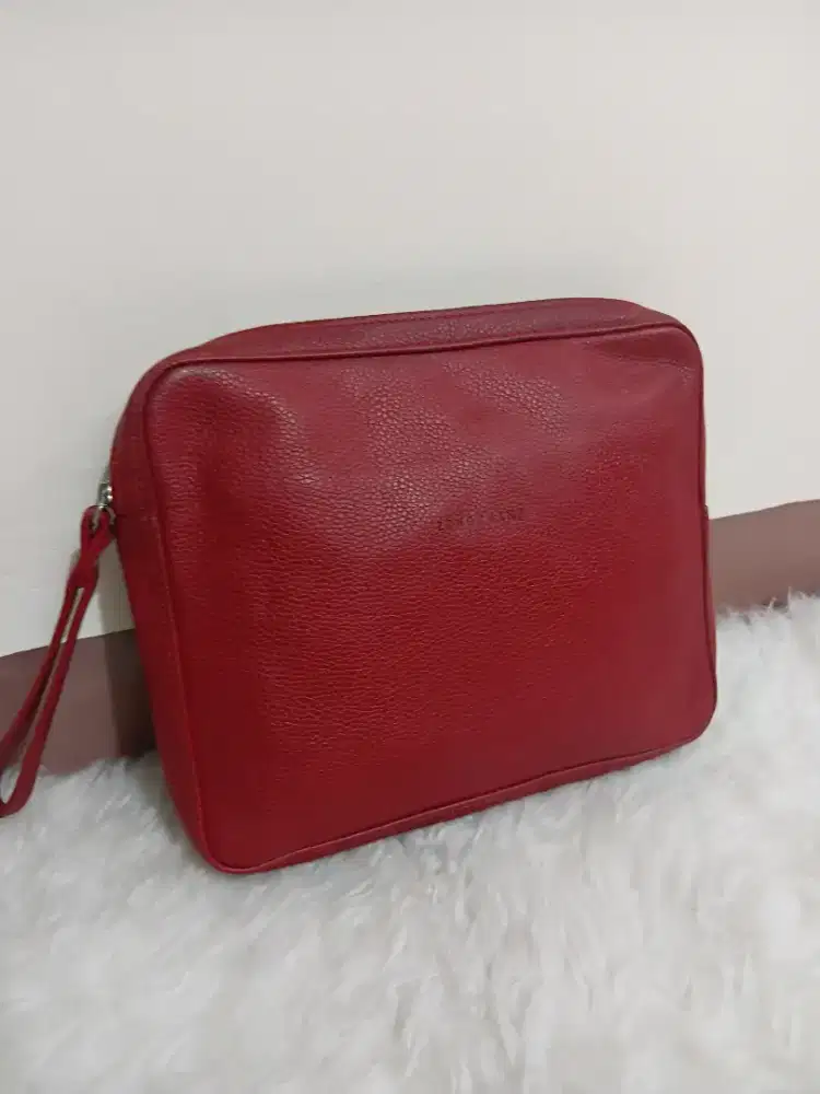 Dijual Longchamp clutch bag.