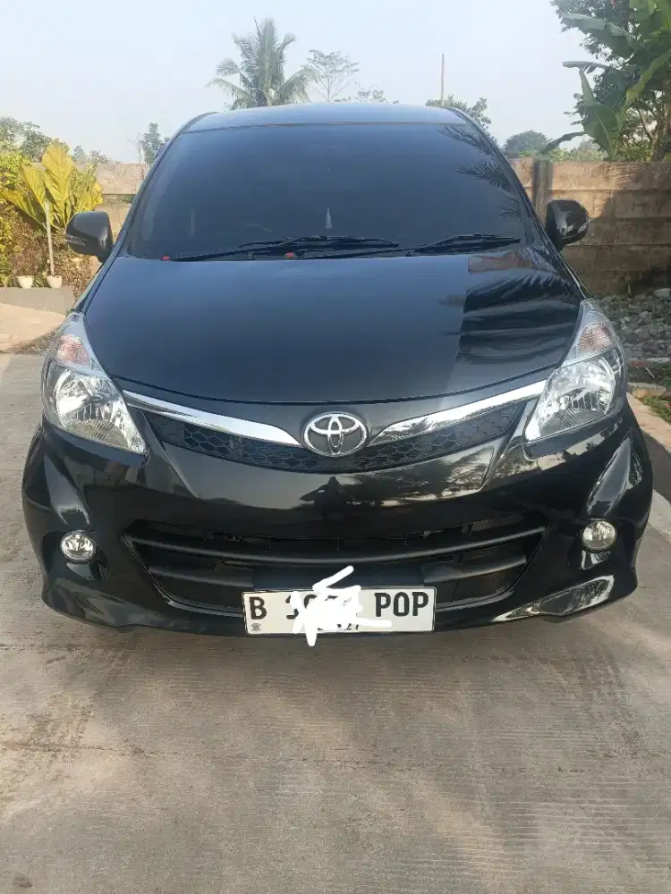 Avanza veloz hitam matic 1.5