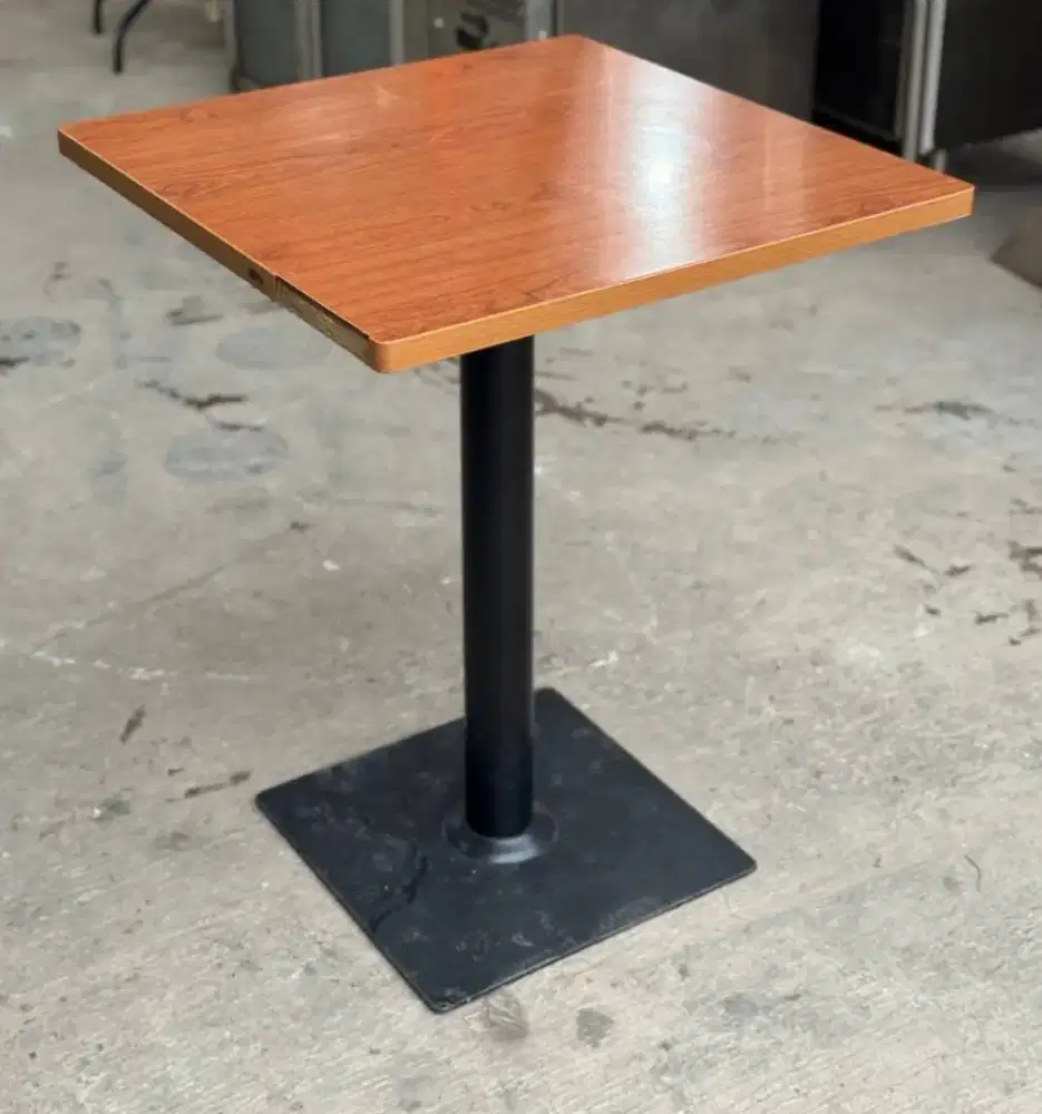 Meja cafe dll stok bnyk