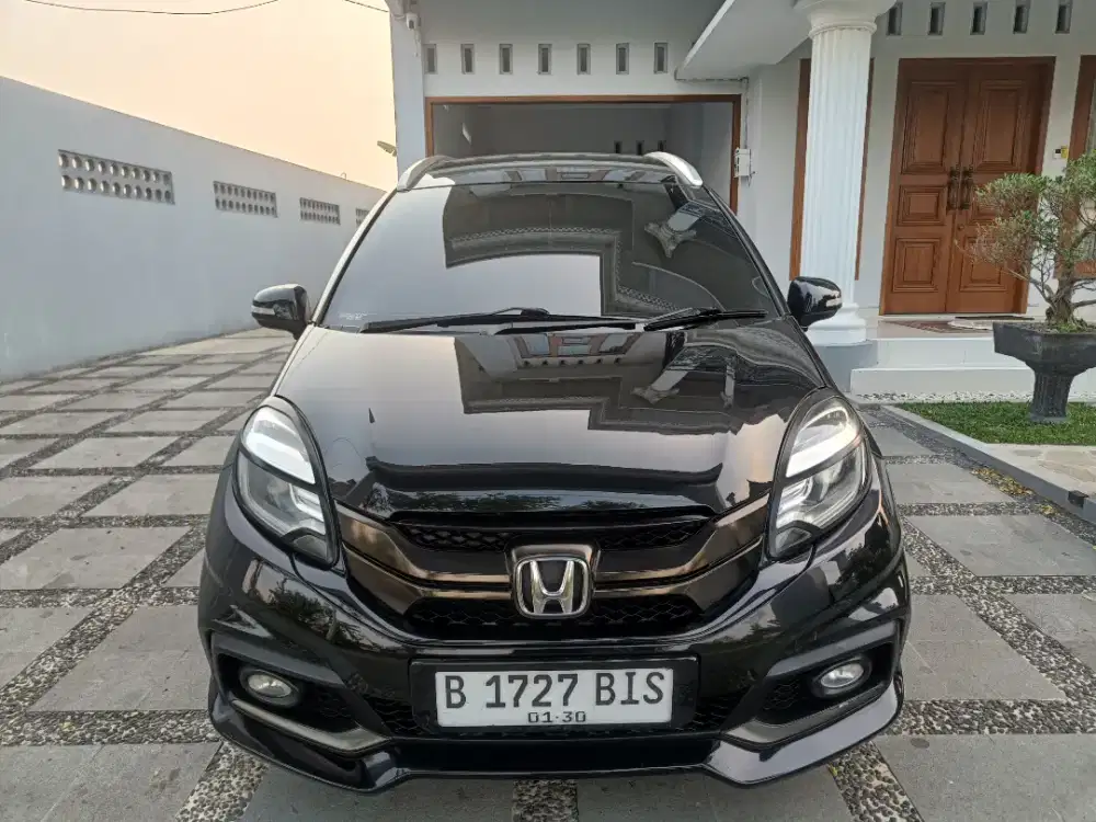 MOBILIO RS 2014 A/T