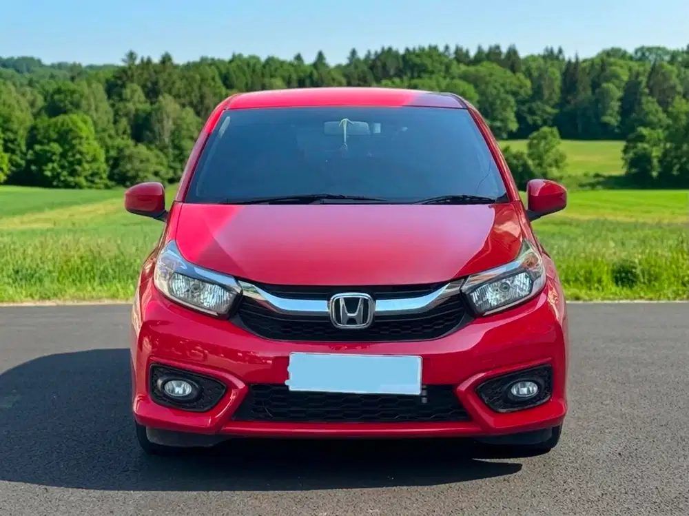 Honda Brio Satya 1.2 E CVT
Tahun : 2021