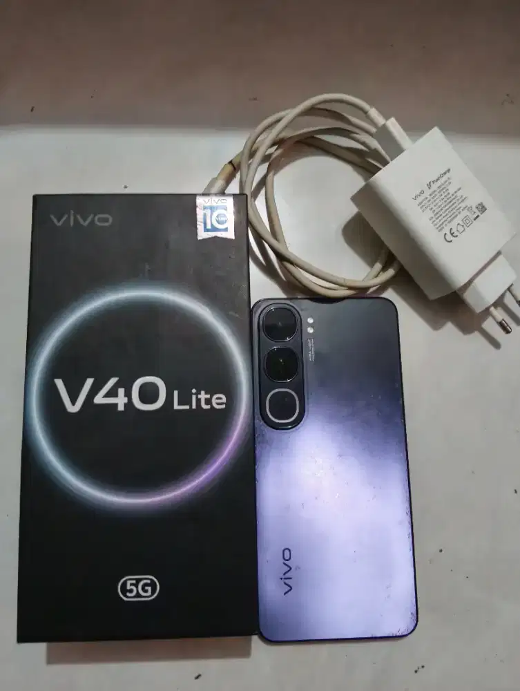 Jual cepat Vivo v40 lite 5g fullset 8+8/256