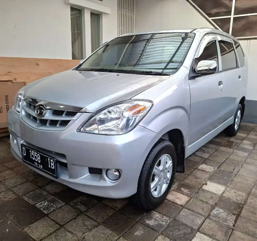 Xenia Li VVT-i 2010 MT | Lega, Irit & Responsif | AC Dingin Siap Pakai