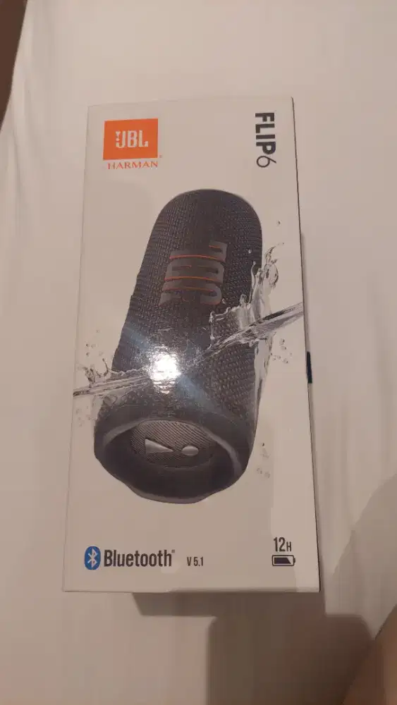 JBL Flip 6 Waterproof Portable Bluetooth Speaker