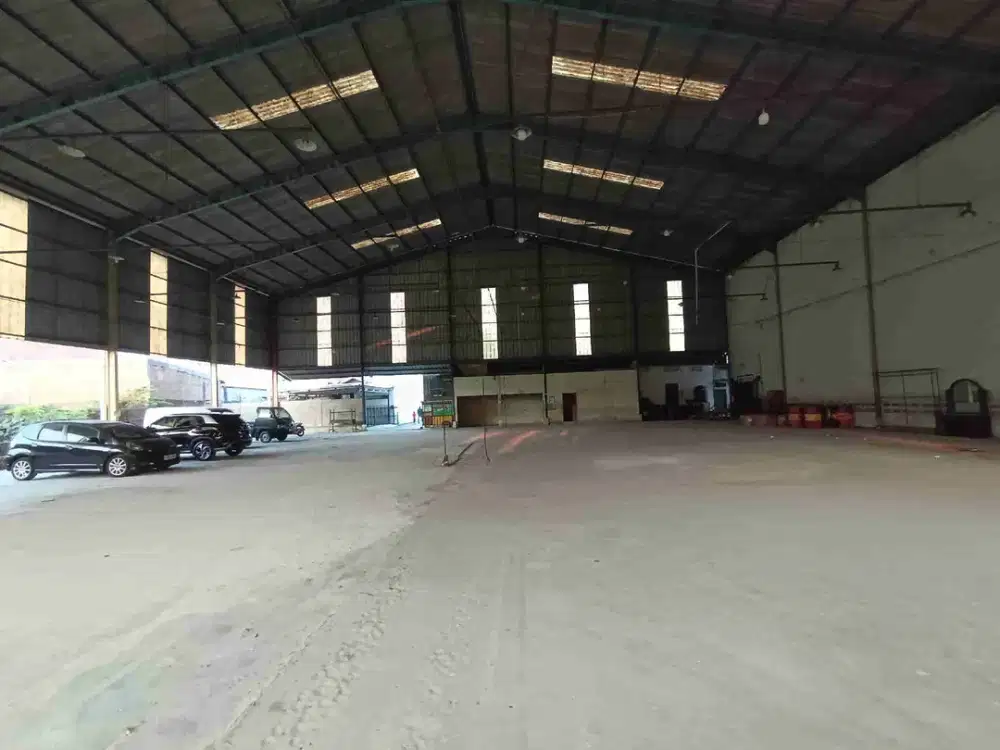 Disewakan Gudang Ex Lapangan Futsal Di Babelan Kota