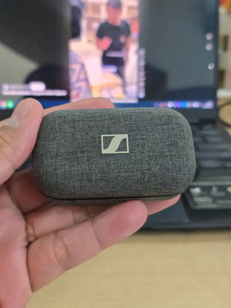 Sennheiser Momentum True Wireless 2 – Fullset no box (hand carry)