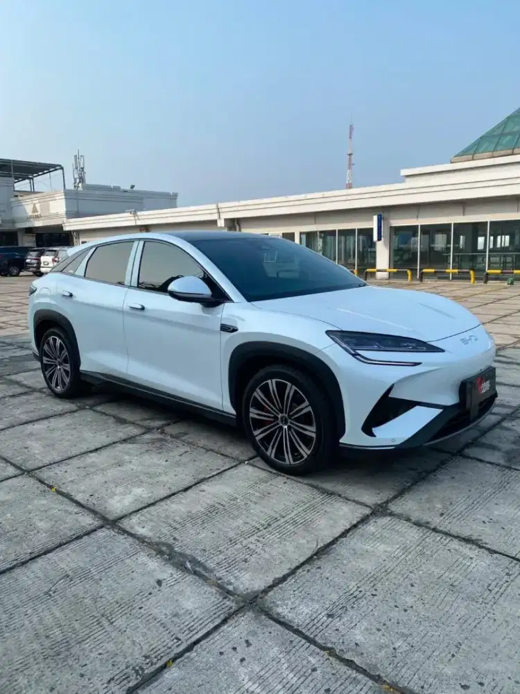 KM MENARIK BYD SEALION 7 PERFOMANCE AWD 2025