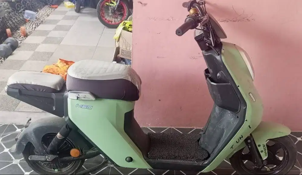 Sepeda listrik uwinfly D60