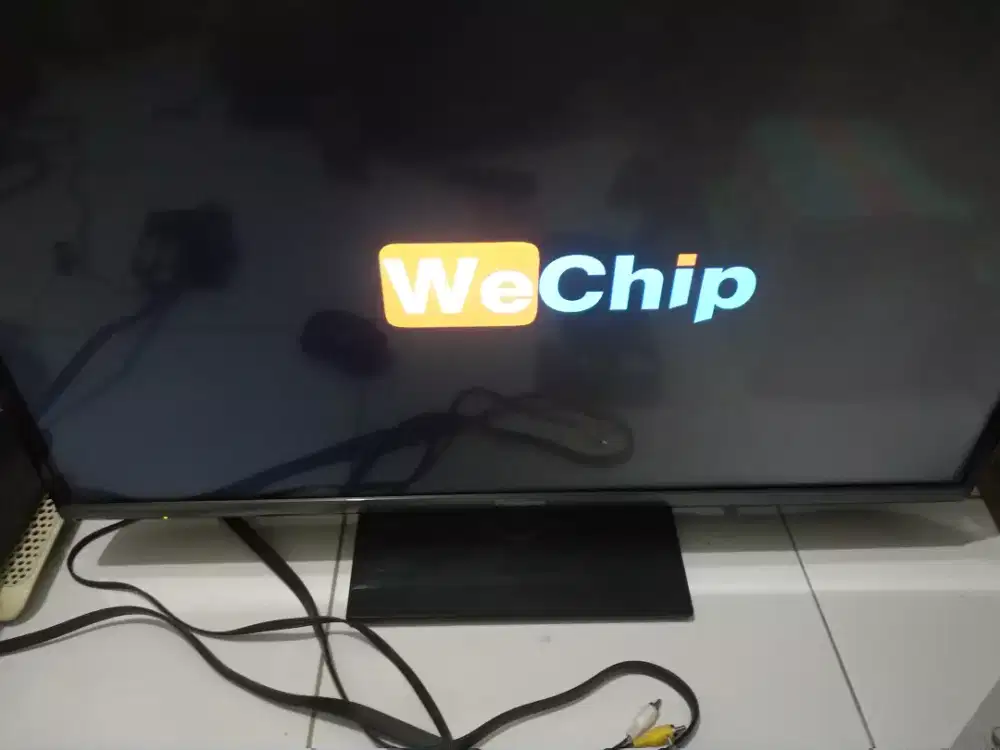 Android box wechip v10 second kondisi normal kelengkapan liat deskrips
