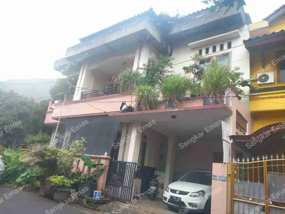 Dijual Cepat Rumah Murah 2 Lantai di Perumahan Reni Jaya
