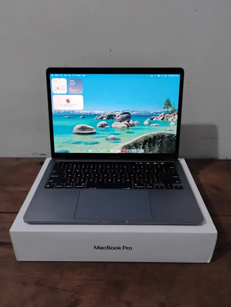 Macbook Pro M1 2020 16gb/256gb Fullset