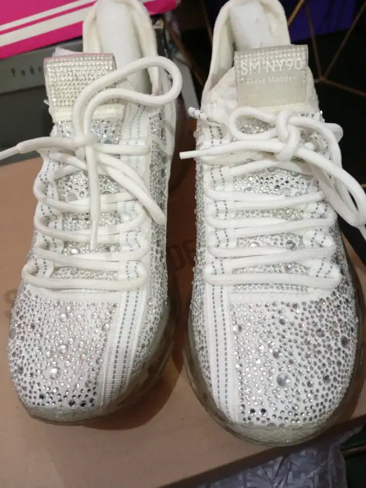 STEVE MADDEN MAXIMA LIMITED EDITION SPARKLING RHINESTONE