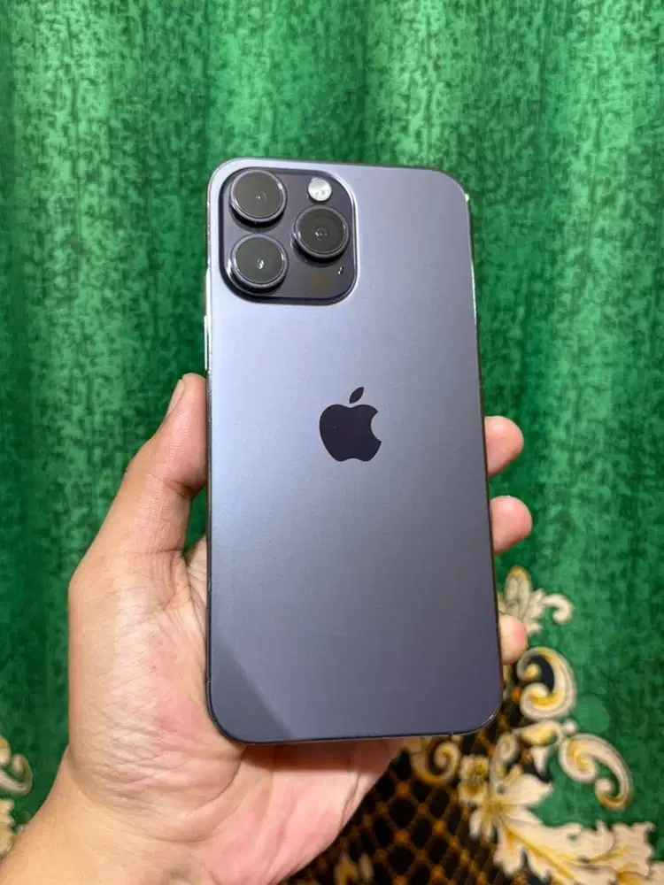 iPhone 14 Pro Max 256Gb deep purple
