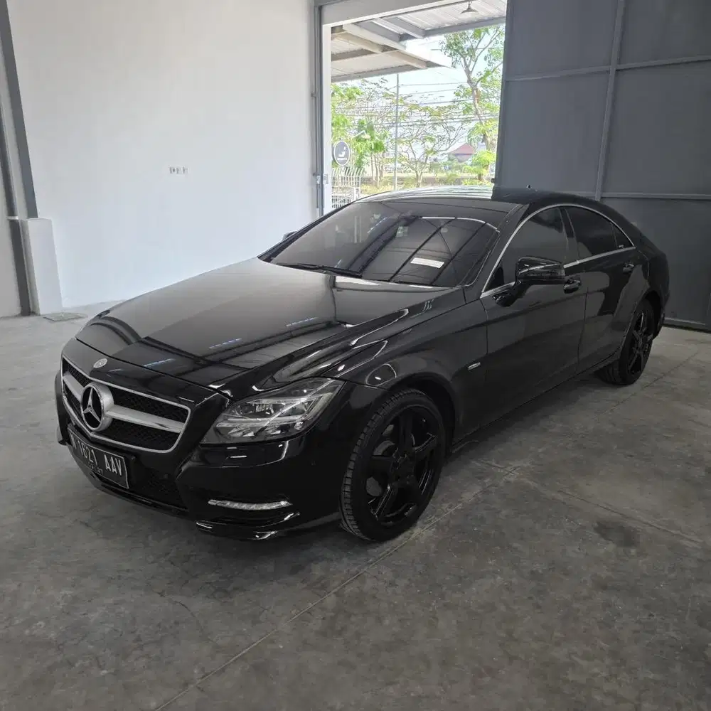 MERCEDES BENS CLS350
