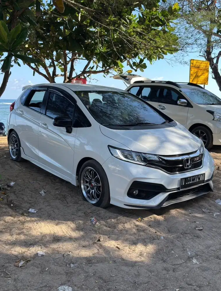 HONDA JAZZ RS GK5 Facelift