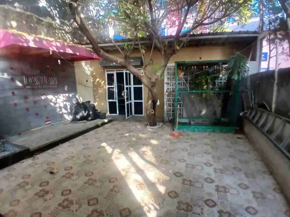 Disewakan Ruang Usaha (Non-Furnished) Eks Cafe Di Rawa Lumbu. KOTA Bekasi