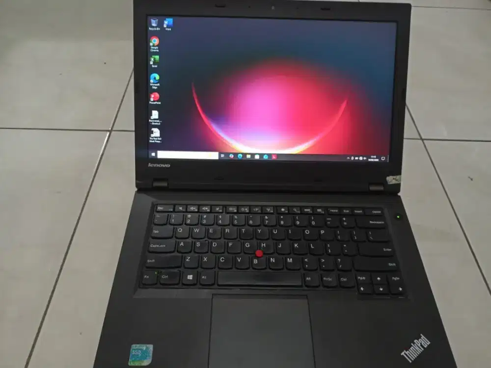 Laptop lenovo thinkpad L440 ram 16gb ssd ngebut
