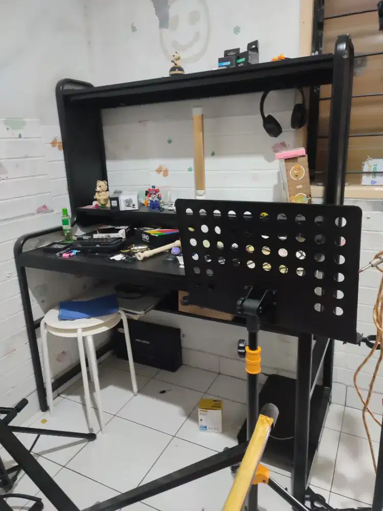 Meja gamer komputer bagus dari informa