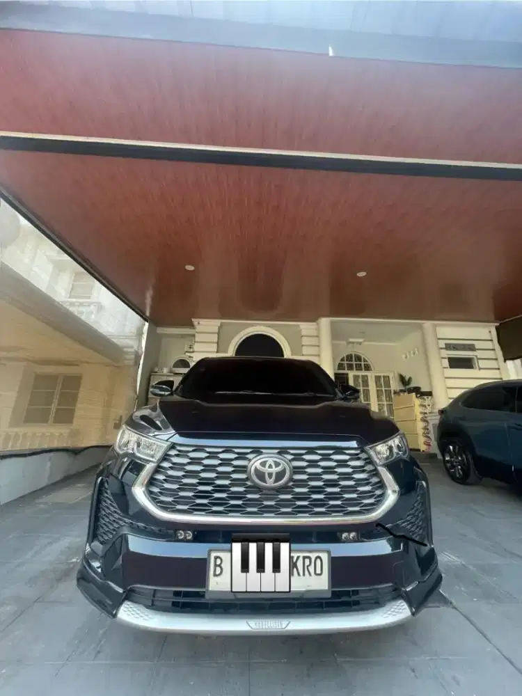 Dijual innova zenix V bensin 2025