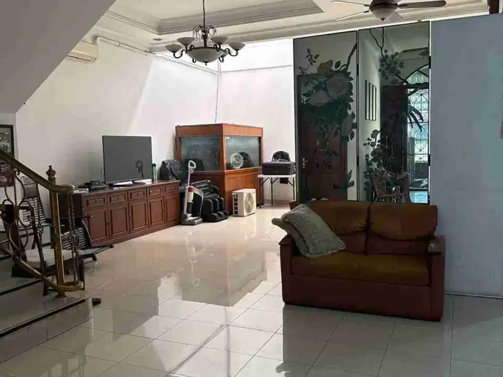 DIJUAL RUMAH 2 LANTAI SIAP HUNI DI PLUIT JAKARTA UTARA