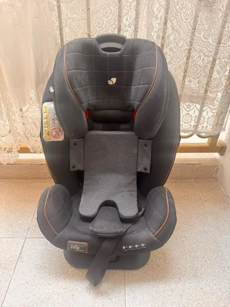 Carseat joie asli