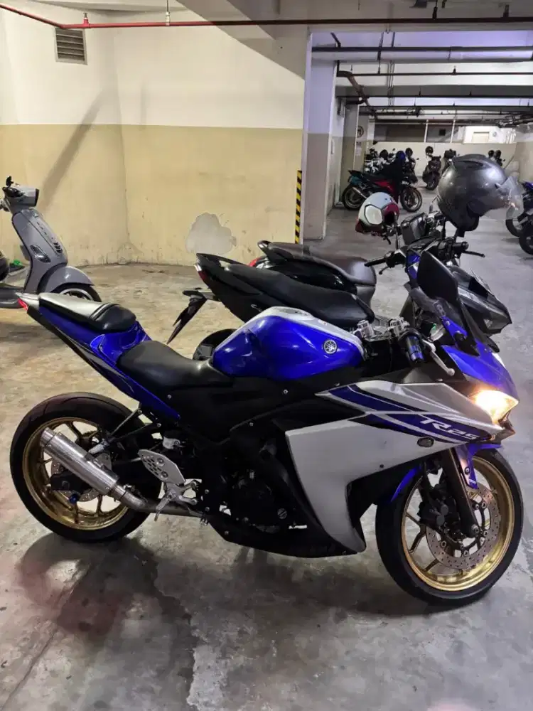 Yamaha R25 ABS 2016