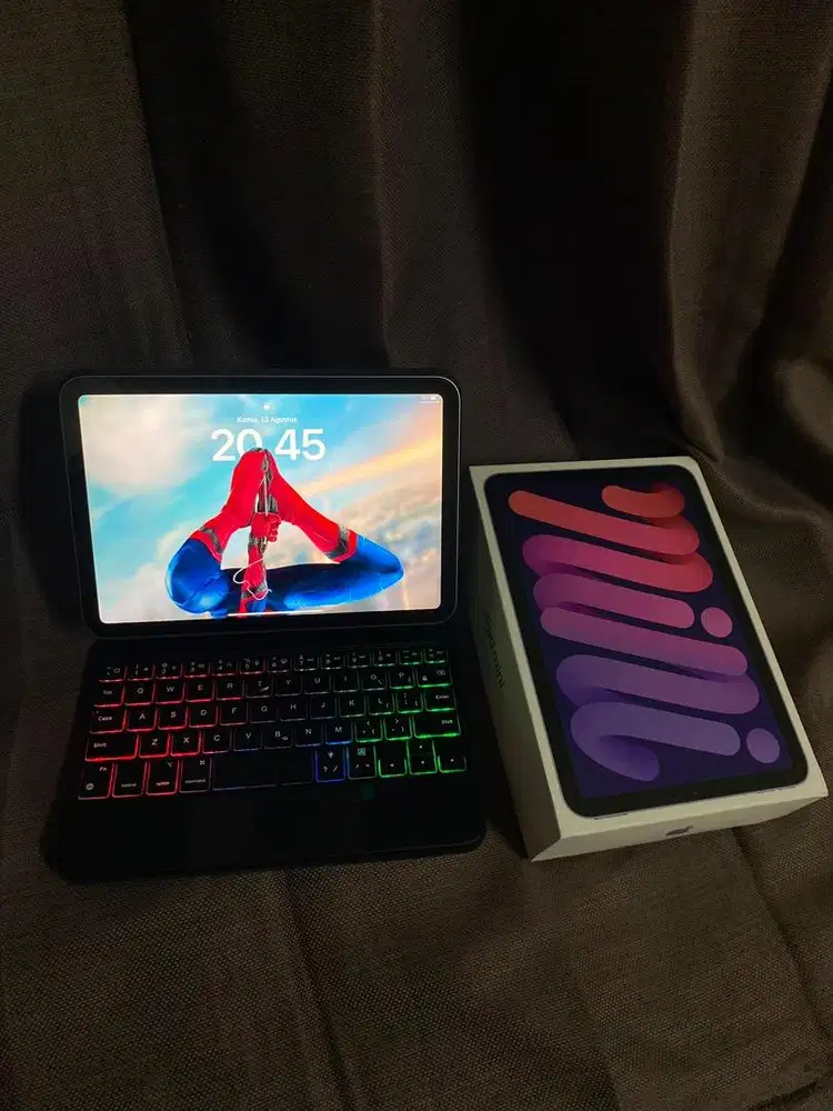 IPAD MINI 6 64GB + WIRELESS KEYBOARD