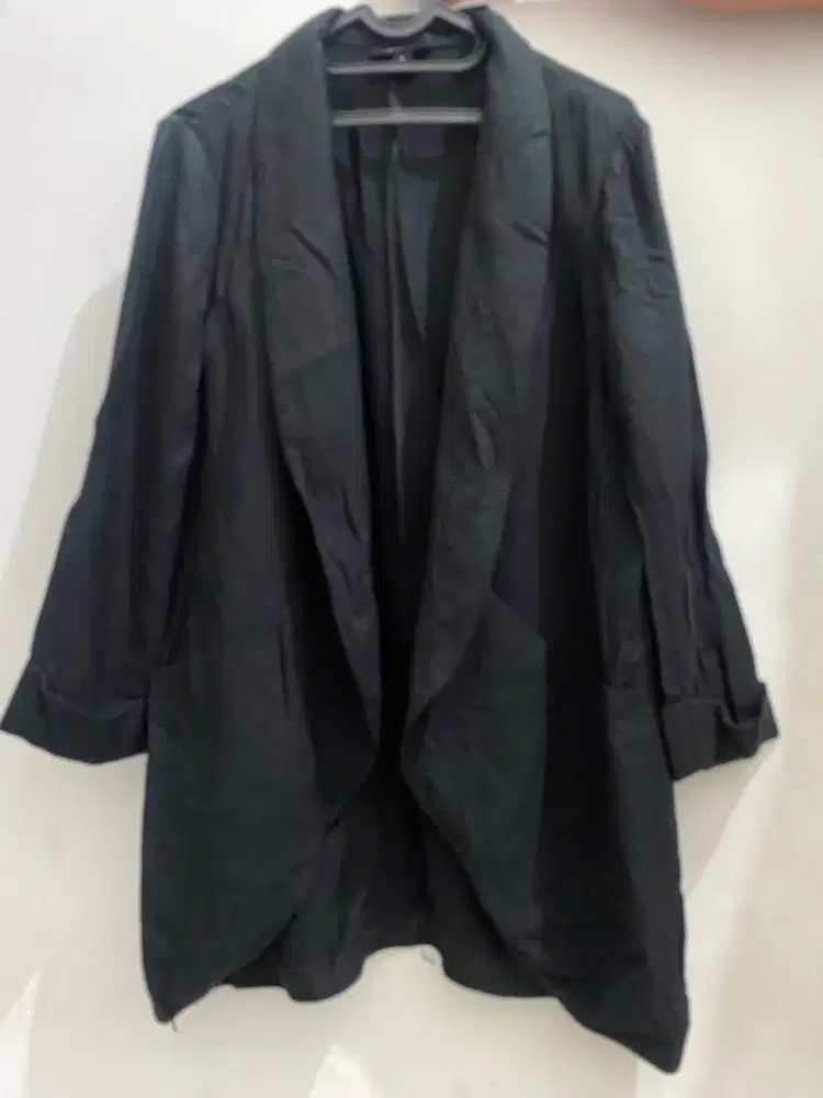 Outer jas hitam
