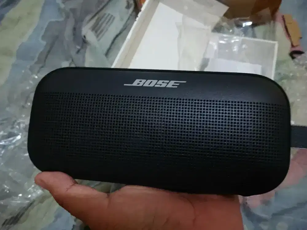 Bose soundlink flex garansi resmi