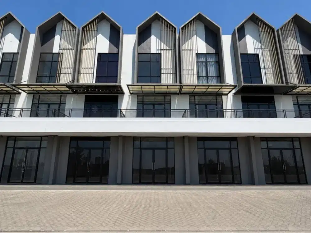 Disewakan Ruko Full Furnished Ex Cafe 3 Lantai di Grand Eastern Surabaya