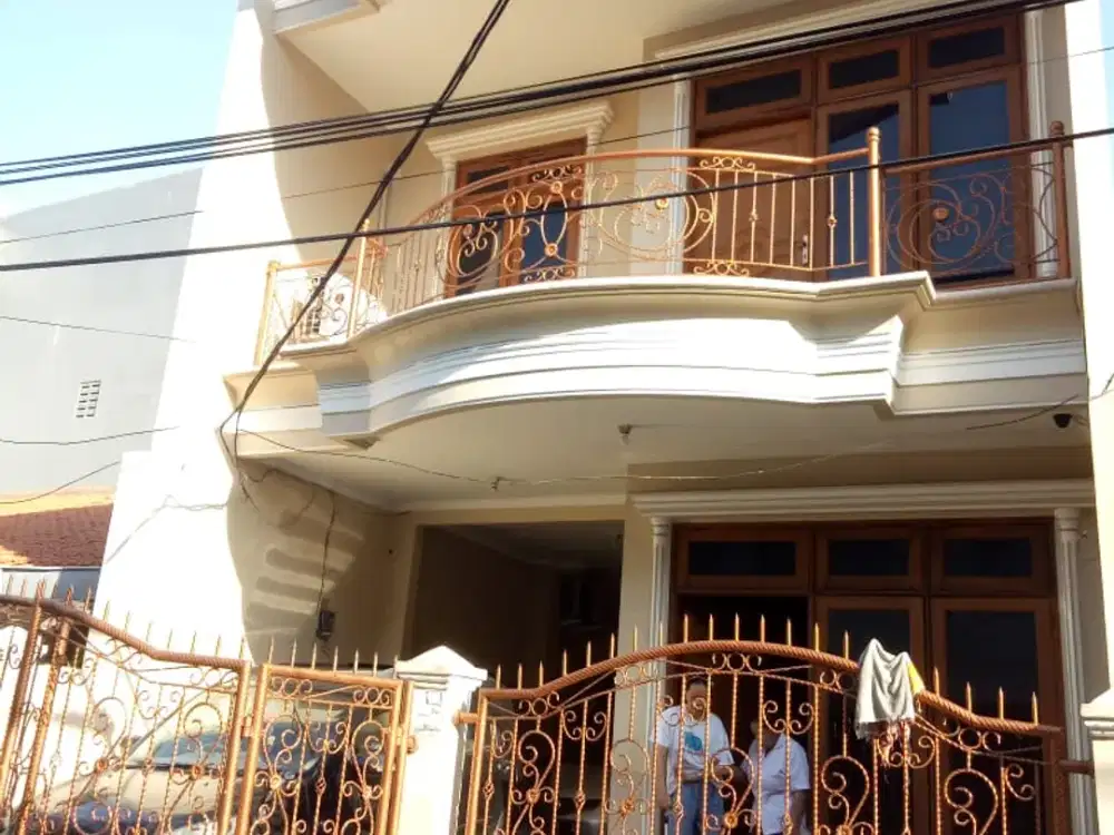Dijual Rumah di Tanjung Duren