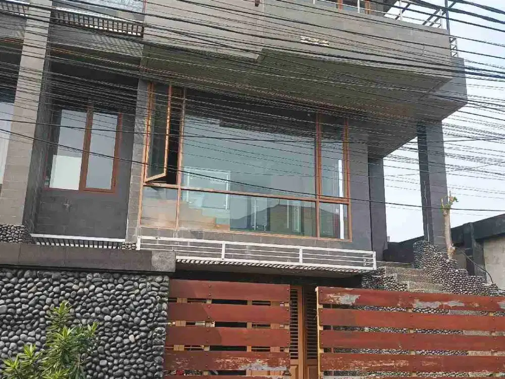 rumah gresh di Jaksel
Pejaten barat dkt pasar Minggu