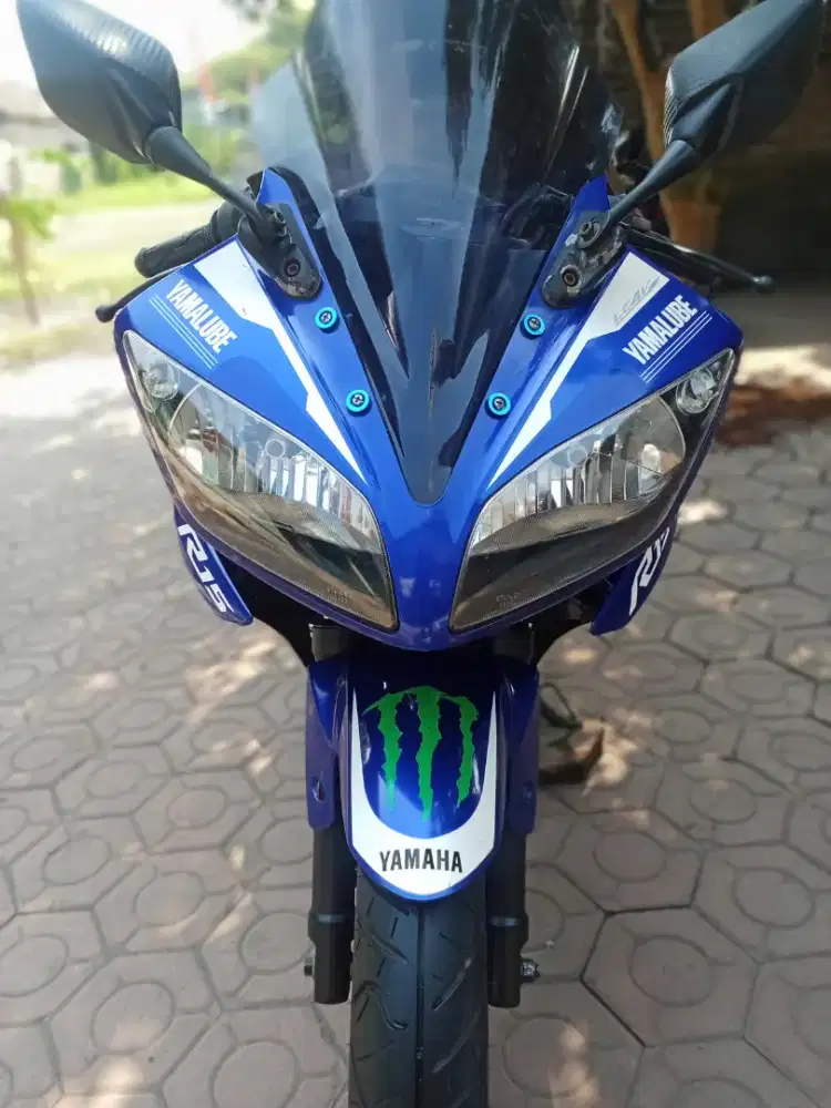 Yamaha R15 tahun 2015