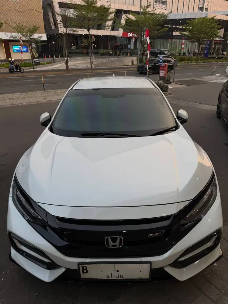 JUAL HONDA CIVIC TURBO HATCHBACK RS 2020 WARNA PUTIH MUTIARA
