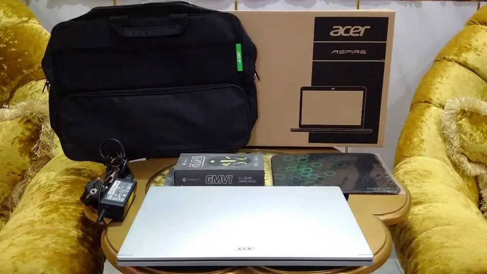 Laptop Terbaru Gaming Sekolah ACER AMD Ryzen 5-7520U Ram 8GB SSD 512GB