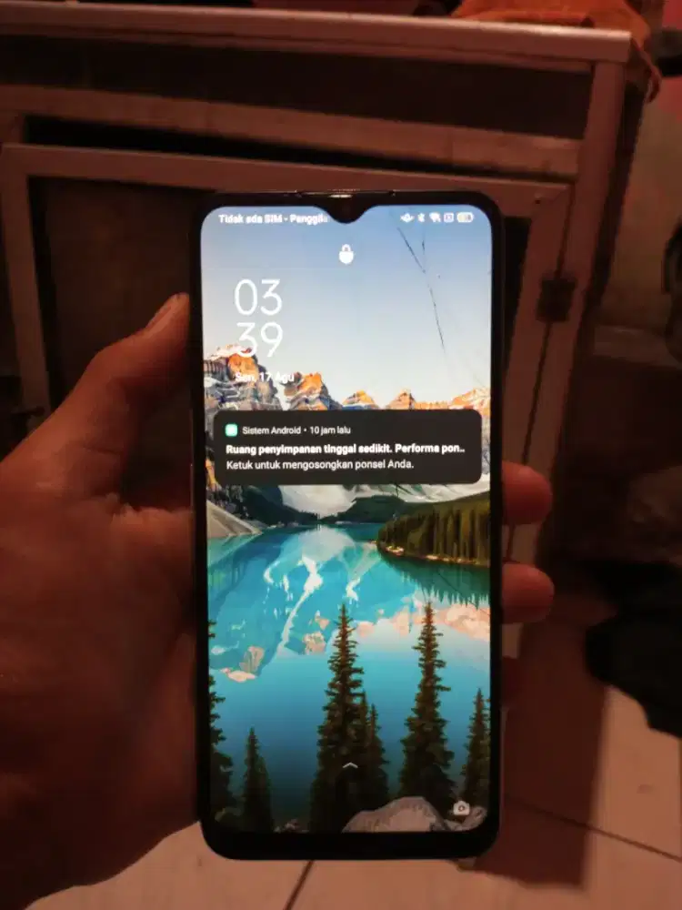 Opoo a16 ram 3/32 batangan minus retak sama backdor sisanya pemakaian