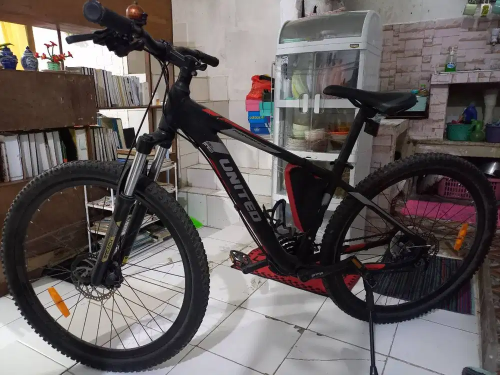 United monanza 4.00