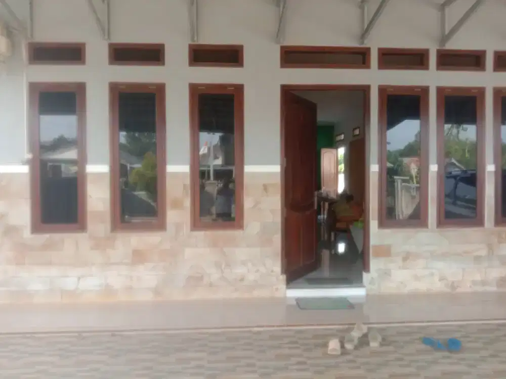 JUAL RUMAH HARGA BANTING