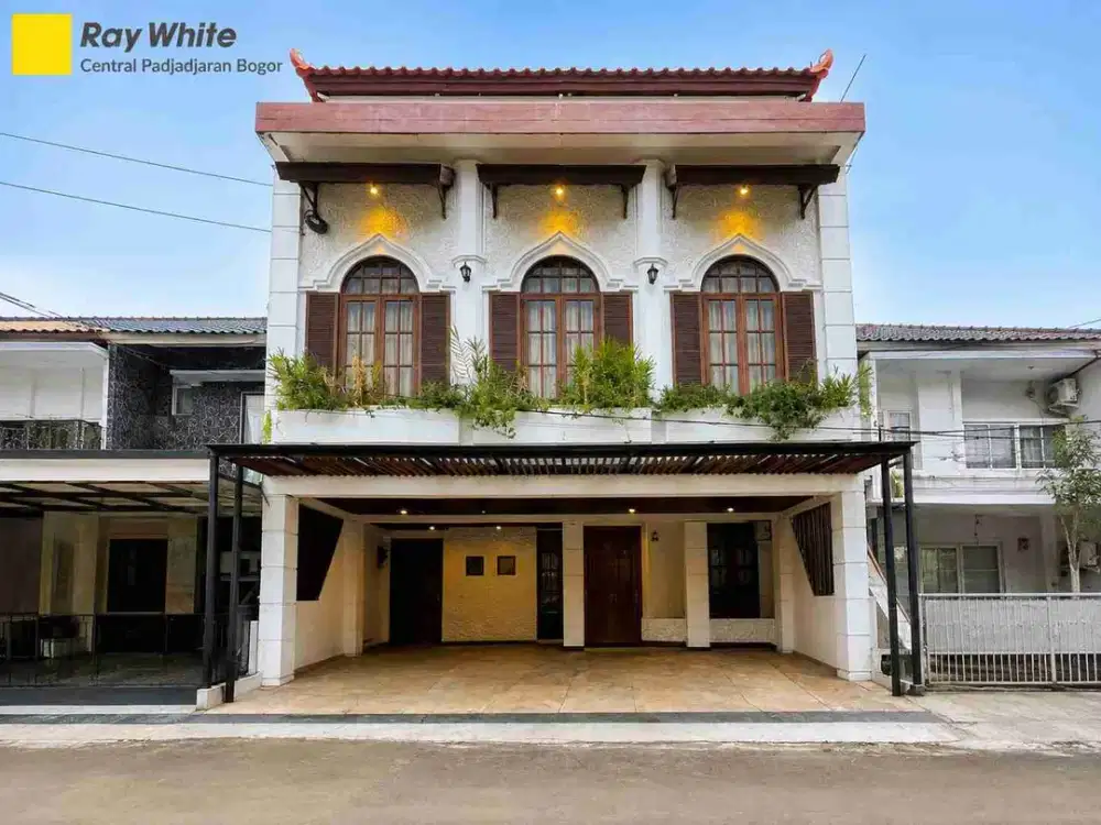 Rumah Mewah 3 Lantai Cluster The Nature Mutiara Sentul Bogor
