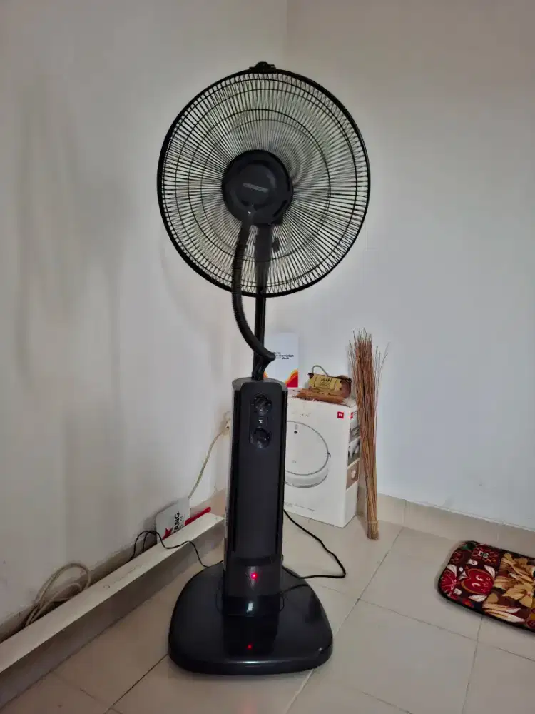 Kipas angin embun air Krisbow 16inch